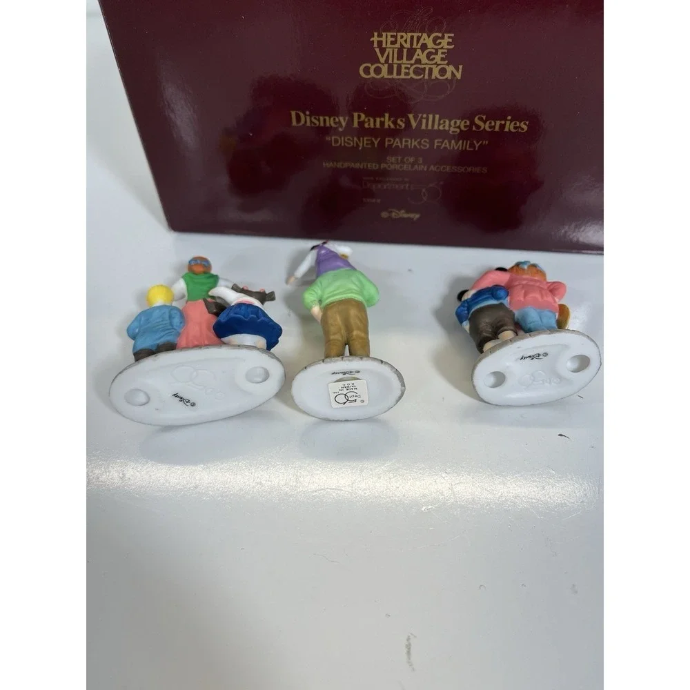 Vintage Dept 56 Heritage Disney Parks Village Series Disney Parks Family #5354-6
